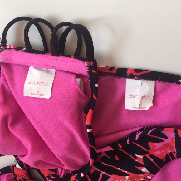 Strapless Bikini - Picture 3 of 3